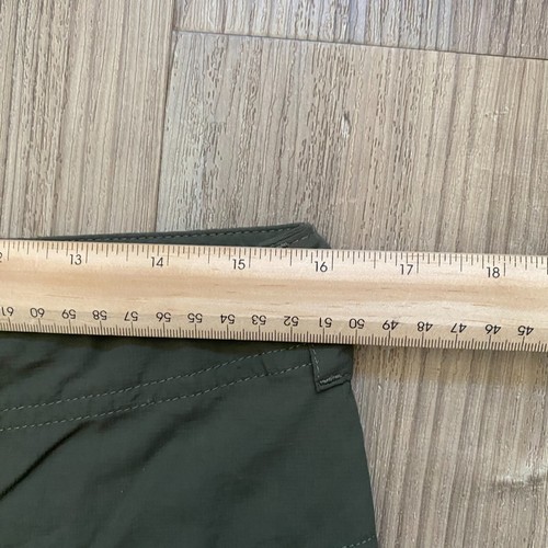 North Face - Shorts olivgrün Wandern Outdoor Cargo leicht Damen - Größe 6 - Bild 2 von 7