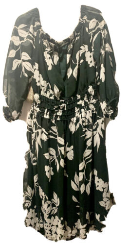 NWT New York & Company Floral Green and White Dress - Picture 2 of 5