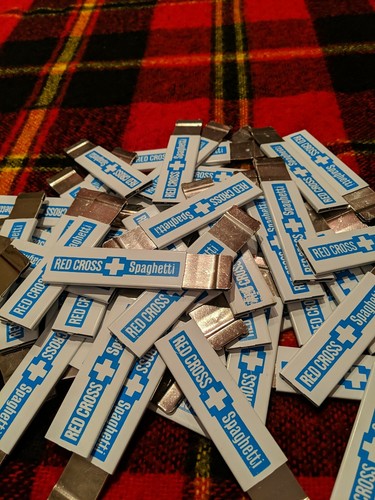 Vintage Werbung Teppichmesser Rotes Kreuz Spaghetti Metall - Bild 1 von 5