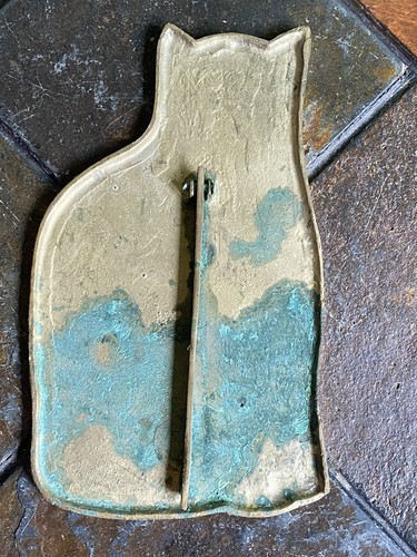 VINTAGE MCM BRASS CAT STATUE FIGURINE Plate Plaque Stand 8.5” - Picture 8 of 9