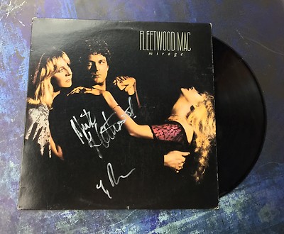 Lindsey Buckingham signed Fleetwood Mac Mirage album vinyl COA proof autographed STAR Lindsey Buckingham signed Fleetwood Mac Mirage album vinyl COA proof autographed STAR