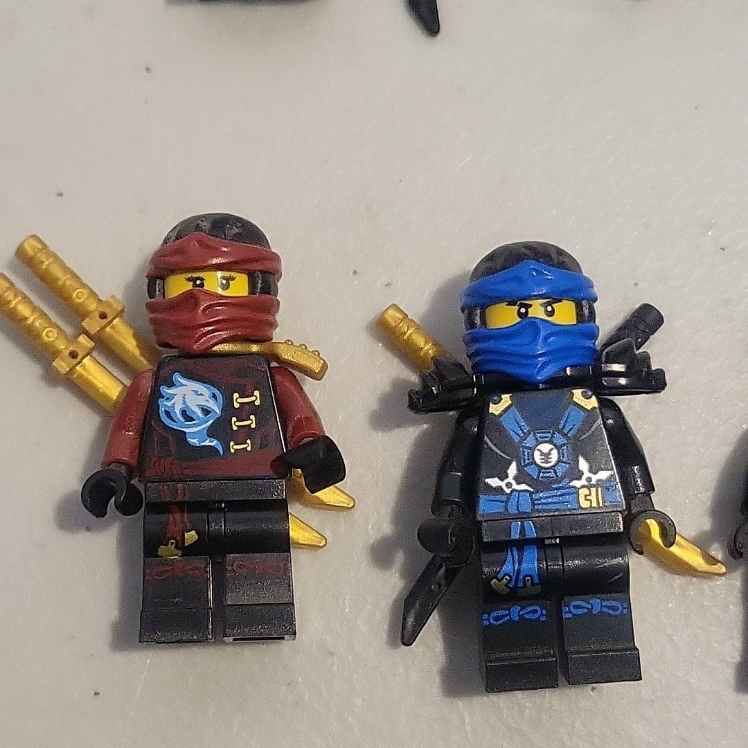 Picture 2 of 11