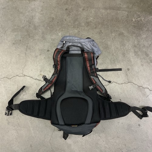Field & Stream 1871 Mountain Scout Outdoor Hiking Internal Frame Backpack 45L - Picture 2 of 11