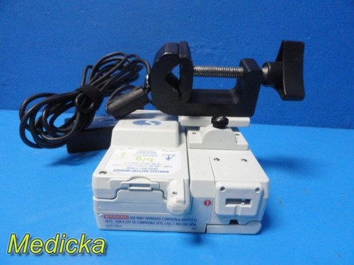 Baxter Sigma Spectrum Medical Pump W/ Battery Module, Pole Clamp, Adapter~37689 - Picture 16 of 18