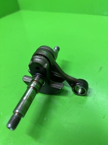 STIHL OEM CRANKSHAFT CRANK SHAFT CONNECTING ROD 1129 030 0400 020T MS200 MS200T - Picture 4 of 5