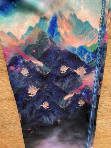 Mossimo 2 Pairs of Graphic Print Leggings LARGE Athleisure Yoga Casual - Picture 3 of 9