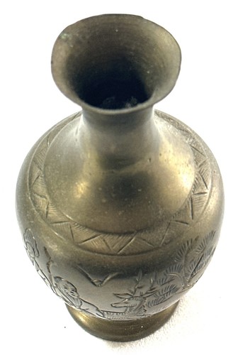 Massive asiatische Messingvase Mitte 20. Jahrhundert handgraviert 5 Zoll Familie & Hirsch Hirsch - Bild 5 von 7
