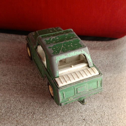 Tootsietoy Jeepster retrò verde pressofuso (giocattolo Jeep, 1970) - Foto 5 di 9