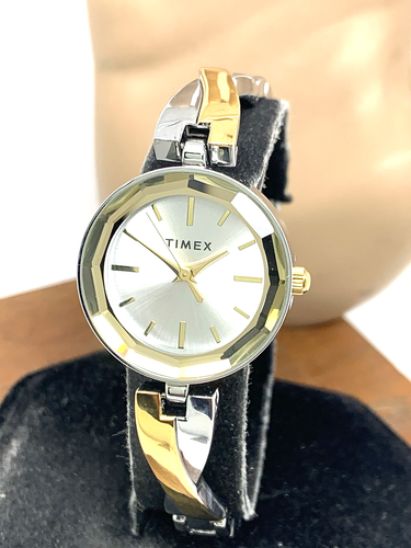 Reloj Timex para mujer TW2U69700 cuarzo esfera plateada dos tonos acero inoxidable 26 mm - Imagen 1 de 12