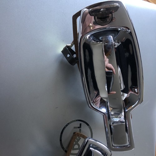 Triumph Spitfire Mk4 / 1500 und Gt6 Mk3 neue Paar Chrom Türgriffe und Schlüssel
