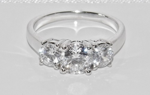 Sterling Silver 2.00ct Simulated Diamond 3 Stone Engagement Ring size J to V - Picture 3 of 8