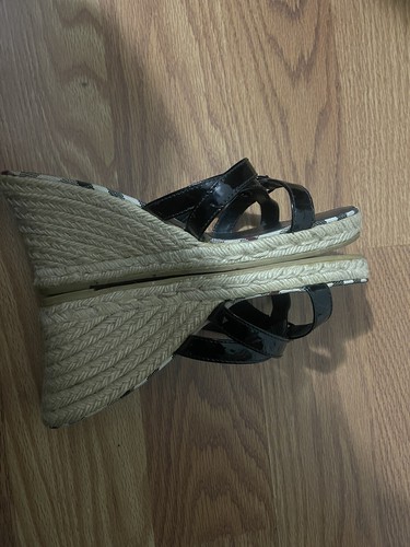 Burberry Patent Leather Check Wedge Sandals - Size EU 40/ US 10 - Picture 6 of 8