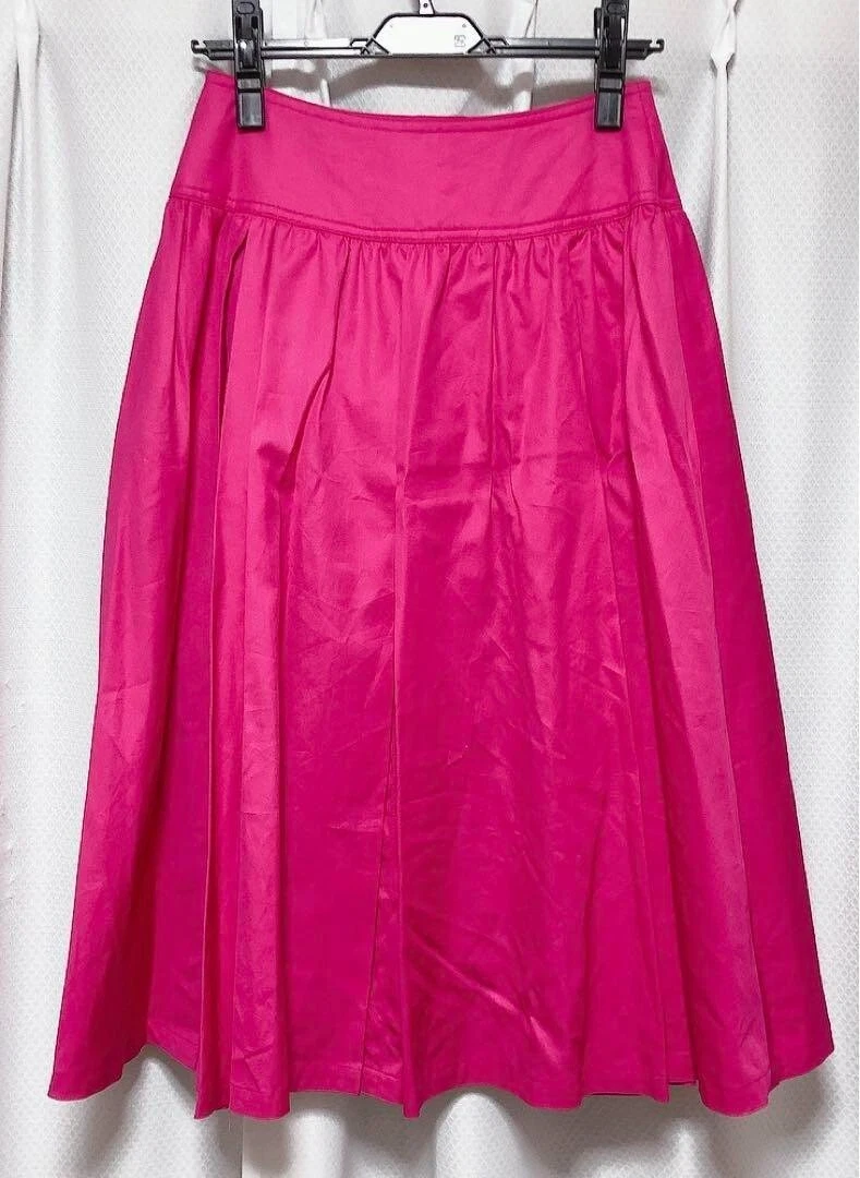 Hot pink flare clearance skirt