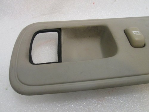 OEM Cadillac Deville Passenger RH Front Seat Control & Window Switch w/ Trim - Picture 9 of 10