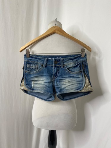Mossimo Juniors Size 1 Fit 6 Denim Shorts Blue Side Zip Sequins Pockets - Picture 2 of 8