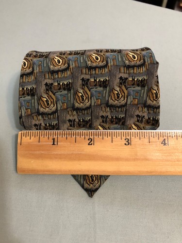 JERRY GARCIA 100% Silk Tie Geometric Tennis Shoe Escape Ten Gold Gray Necktie - Picture 2 of 4