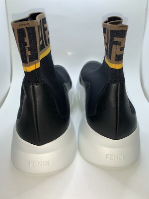 【FENDI】 FFロゴ ソックス 関税/送料込 FENDIフェンディ関税送料込 FFロゴソックス 子供服
