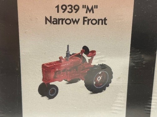 ERTL 1/64 IH McCormick Deering Farmall M Series 1, NIB, 1939 Narrow Wide 1945 MV - Picture 2 of 7