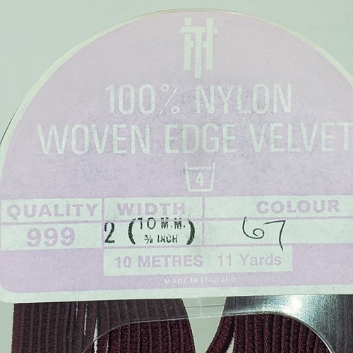 Velvet Ribbon Job Lot 4 Reels 40m Wine Brown Autumnal Wreath Craft Winter - Picture 6 of 9