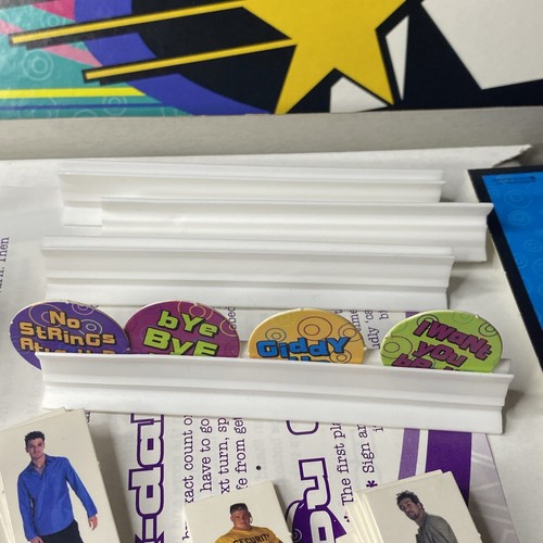 Vintage NSYNC BACKSTAGE PASS GAME Boy Band Board Game 2000 Y2k - Picture 7 of 24