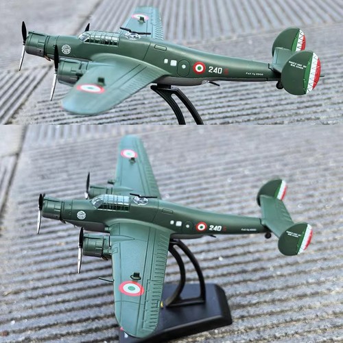 1:144 Diecast Military Model Italian CANT Z.1007bis "Alcione" Bomber Collection - Picture 4 of 9