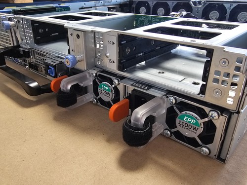 Dell PowerEdge R740x 2x Gold 6138 20C 2GHz 64GB RAM 12LFF/4SFF H740P RAID 2PSU - Bild 8 von 8