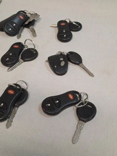 Lot OEM Dodge Chrysler Key Fobs Remotes & Cut Keys Untested Parts Repair image 2