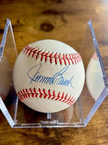 Johnny Bench Signed ONL Baseball PSA/DNA