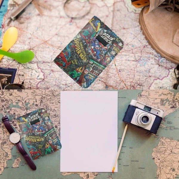 Cubierta de pasaporte Marvel - Delgada unisex diseño de cuero PU, con licencia oficial Foto 3 de 4