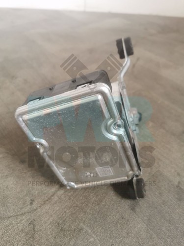 BMW M5 F10 DSC ABS Pump Module Control Unit 7847256 - Picture 6 of 13