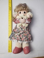 VINTAGE 1996 PRECIOUS MOMENTS 16    SUSAN WITH TWINS  DOLL. WITH TAG