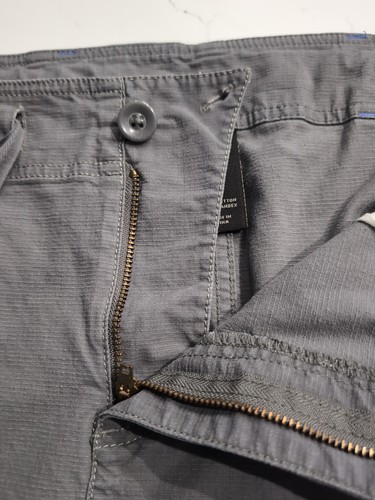 Lane Bryant Capri Adjustable Stretch Pants Size 26 Gray Huge Cargo Pockets - 第 11/12 張圖片