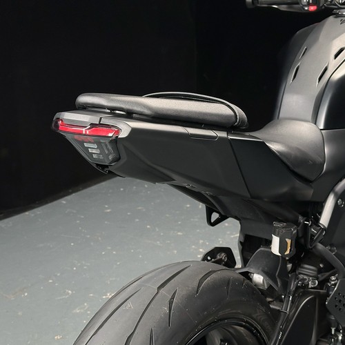 LED Rear Brake Lamp Taillight Turn Signal Indicator For YAMAHA MT-07 /Y-AMT 2025 - Picture 19 of 24