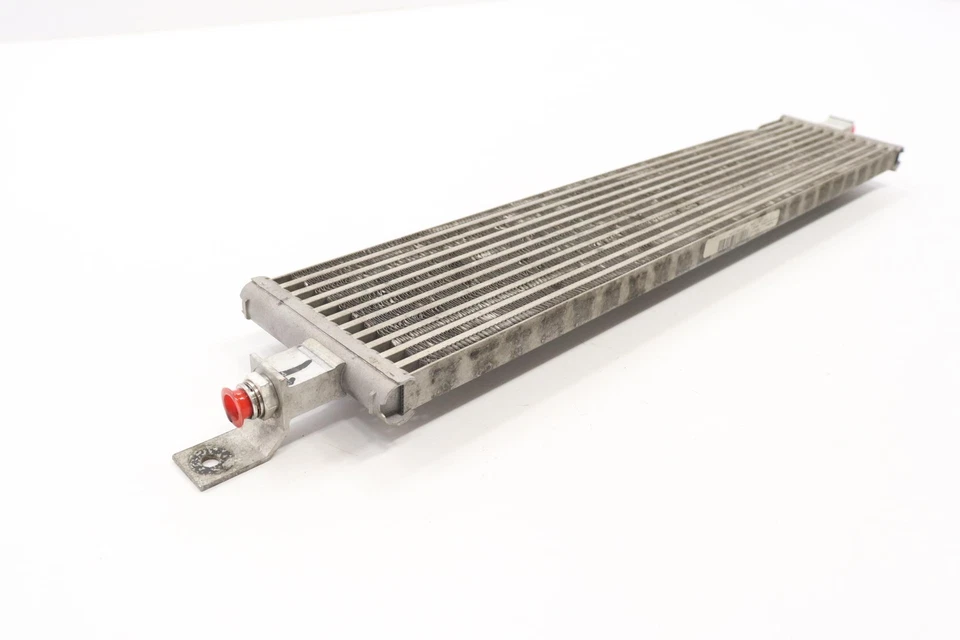 2017 - 2023 GMC ACADIA AUTOMATIC TRANSMISSION AUXILIARY OIL COOLER OEM 84208511 - Image 2 of 4