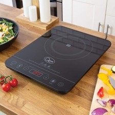 Quest 35839 Single Digital Induction Hob & Hot Plate / 10 Temperature Settings