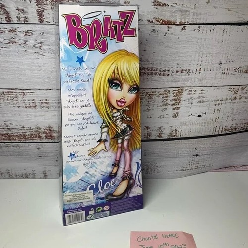 2010 BRATZ 10th Anniversary CLOE FASHION DOLL RARE MGA Entertainment NIB SEALED - Bild 2 von 2