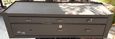 KENNEDY MC-28 MACHINIST RISER TOOL BOX 2-DRAWER, 28-1/8'' x 9-5/8''x 7-5/8''-NO KEY