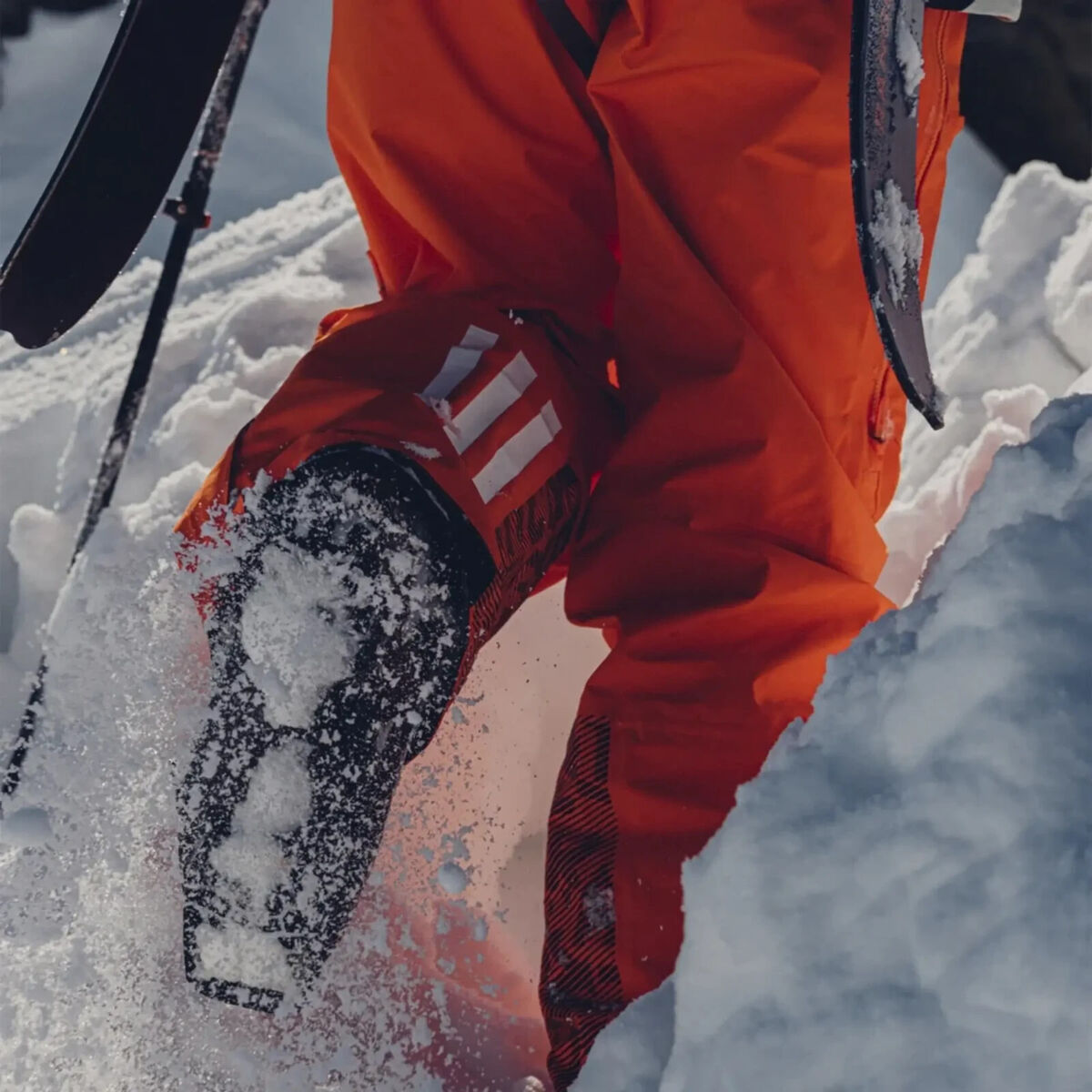 New Adidas Terrex 3Layer GORE TEX Snow Bib Pants Men's Size New Adidas Terrex 3Layer GORE TEX Snow Bib Pants Men's Size