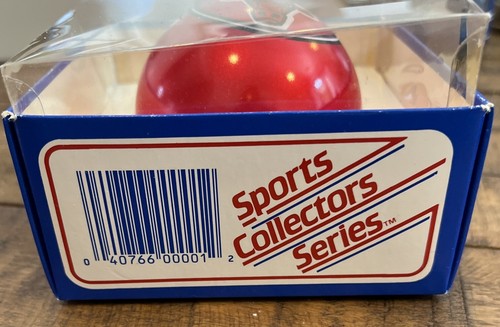 Vtg NBA Chicago Bulls Sports Collectors Christmas Glass Ornament Souvenir w/Box - 第 3/5 張圖片