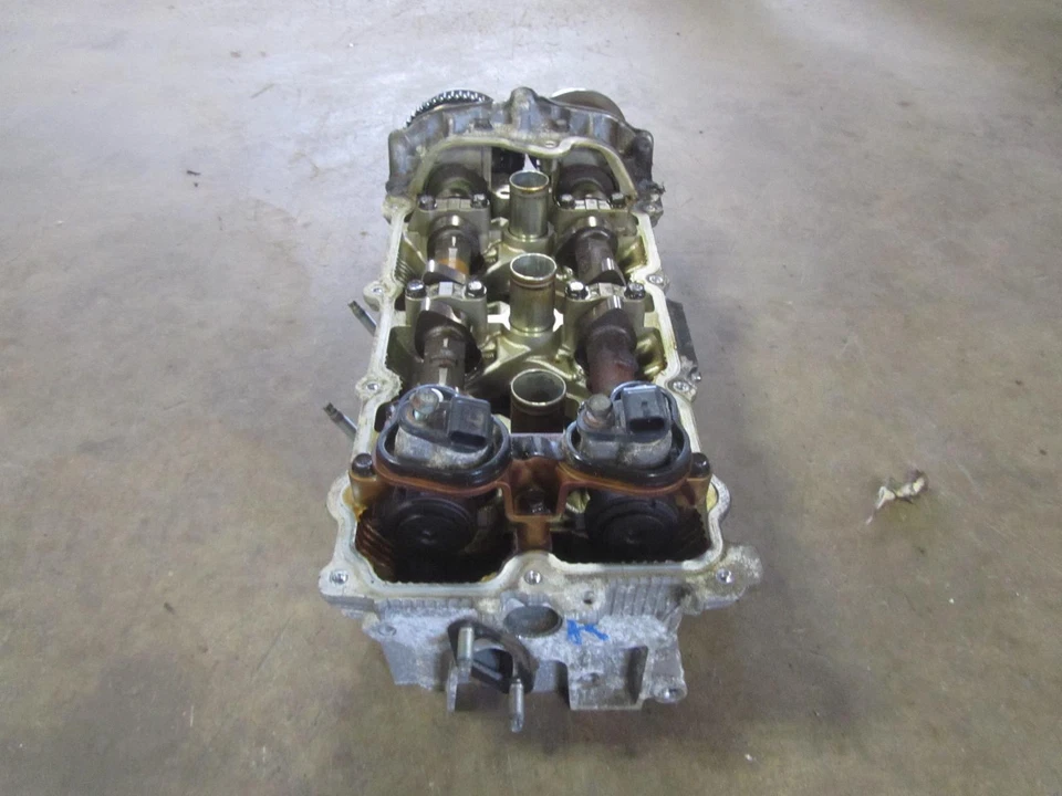 11-12 INFINITI G25 2.5 AWD 7-Speed VQ25HR Right Side Engine Motor Cylinder Head  Foto 4 de 4