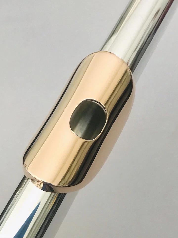 Wm S Haynes Handmade Sterling Silver Flute-Solid 14k Gold Lipplate-C# Trill - Image 2 of 4