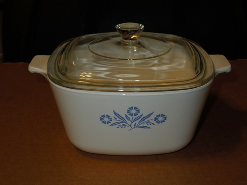 VINTAGE CORNING WARE BLUE CORNFLOWER DEEP DISH 1 3/4 Qt CASSEROLE DISH/LID P-7-C - Picture 2 of 6