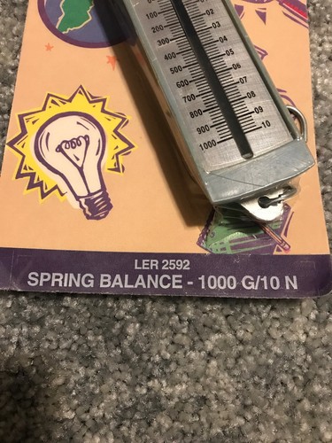 Learning Resources Power of Science Spring Balance - 1000 G/10 N Grades 4-6 - Picture 3 of 3