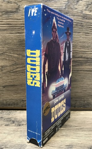 Dudes VHS 1989 Jon Cryer, Lee Ving, Daniel Roebuck, Flee, Catherine Mary Stewart - Foto 2 di 4