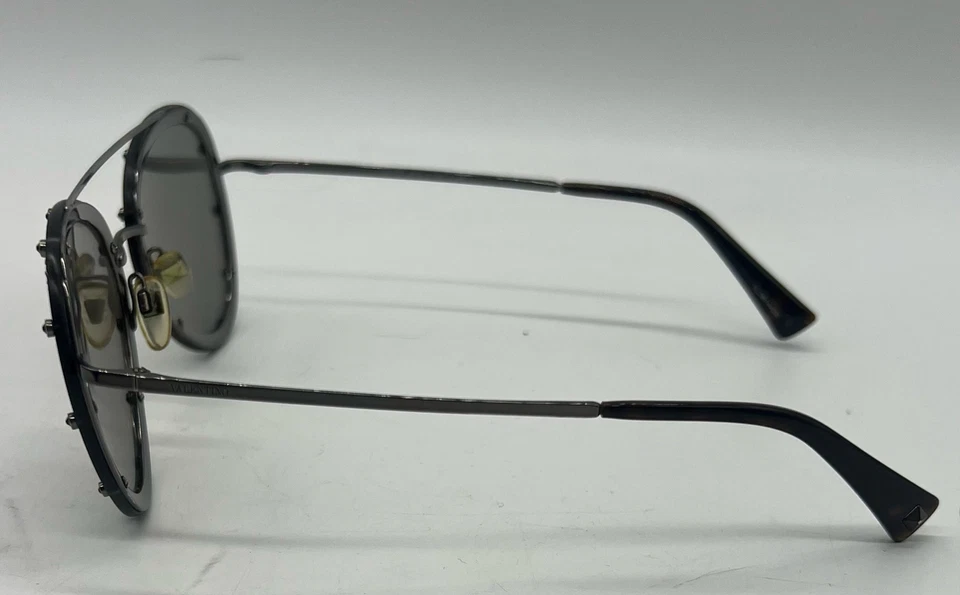 Gafas de sol de aviador Valentino VA2013 con marco de metal gris plata piedras preciosas de rutenio Foto 4 de 4