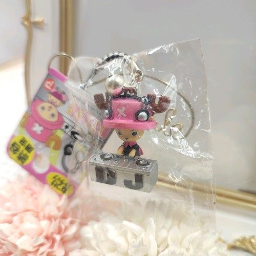 One Piece Chopper Figure Charm Strap Keychain DJ Shibuya Limited Japan 2011 - Picture 2 of 10