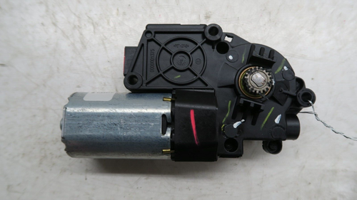 2017-2020 Lincoln Continental OEM Sunroof Shade Motor 30022788A - Picture 7 of 12