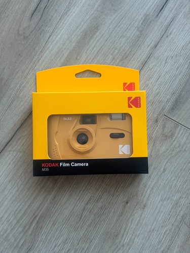 Kodak M35 35mm Reusable Film Camera + Flash - (Battery included) FREE SHIPPING - Picture 7 of 7