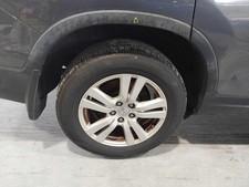 Used Wheel fits: 2016 Honda Pilot 18x8 alloy 5 double spoke factory installed pa