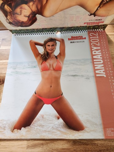 Sports Illustrated Swimsuit Calendar 17"x11" 2012 With Poster - Picture 4 of 6